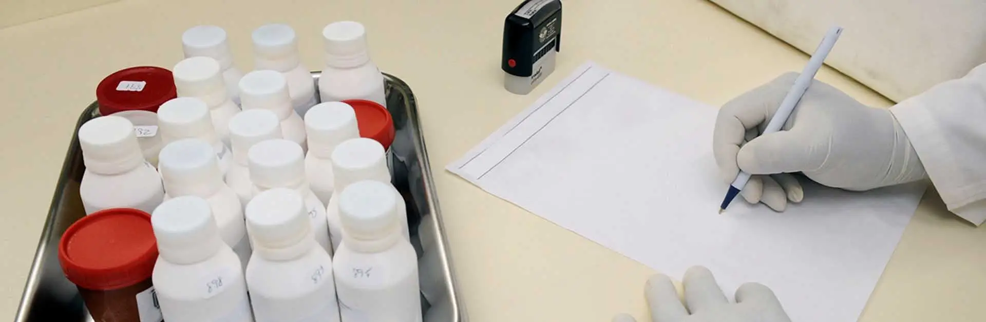 Welcome to<br>  <span>Metro Pathology Lab.